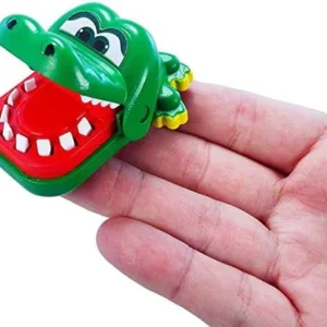 משחק קרוקודיל רופא שיניים הקטן בעולם מבית World's Smallest